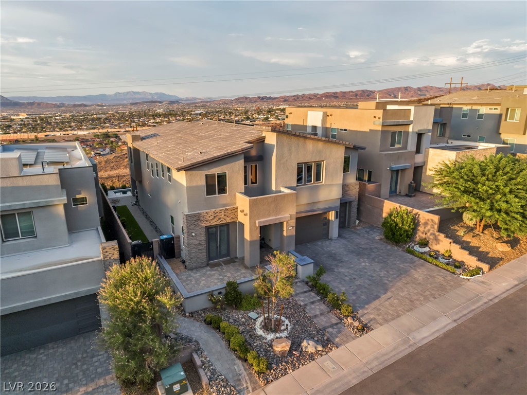 230 Shaded Canyon Drive