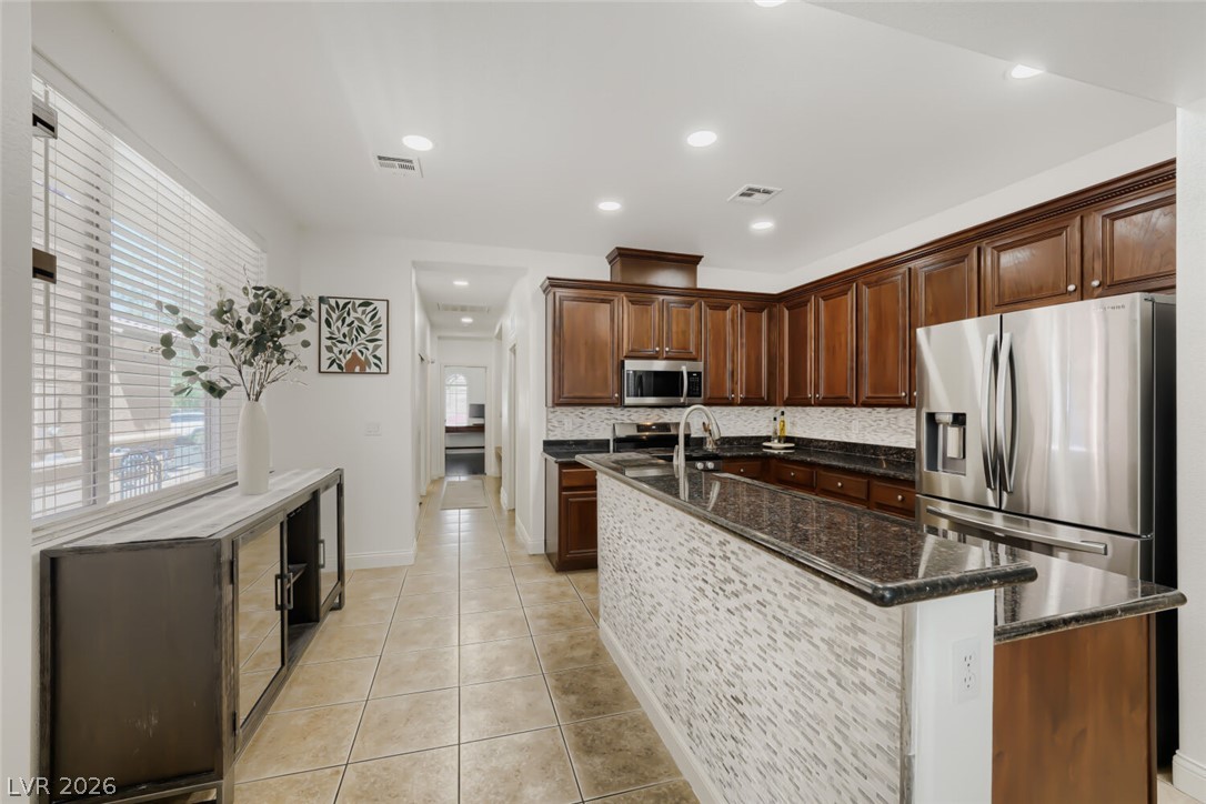 917 Ambrosia Drive