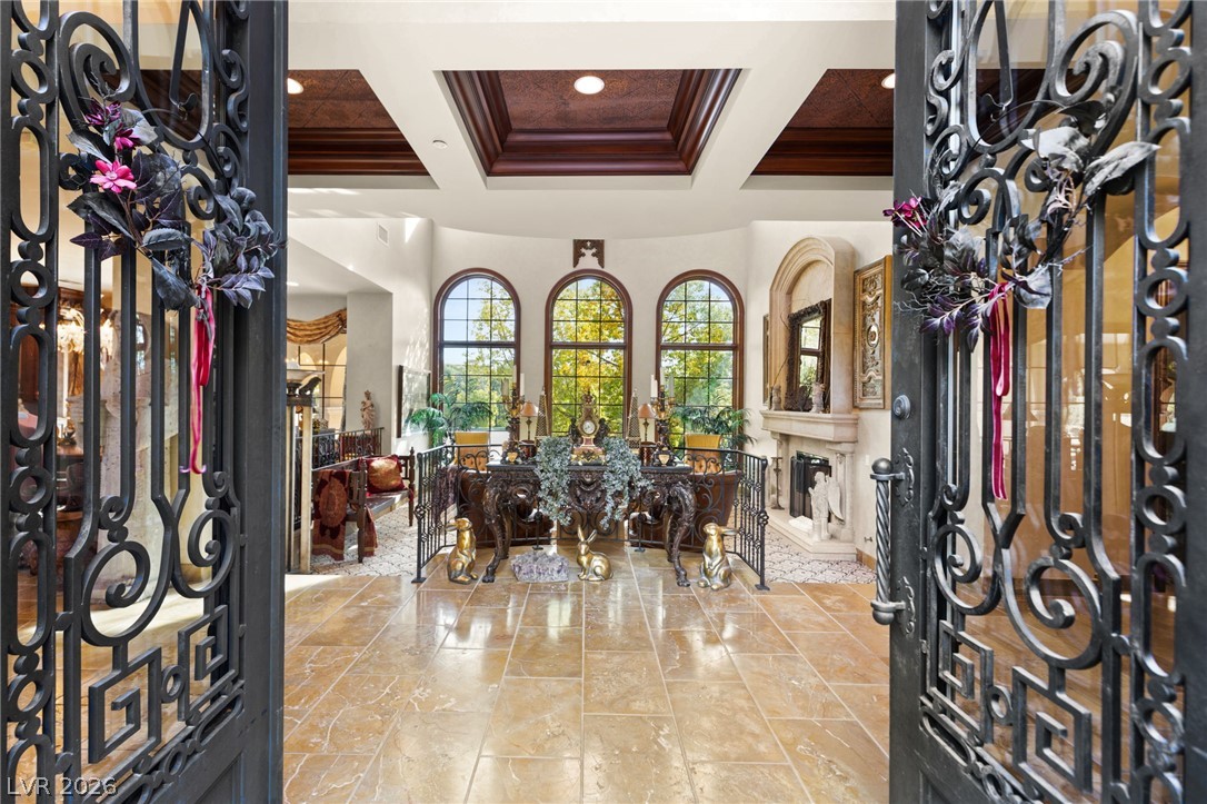 47 Club Vista Drive