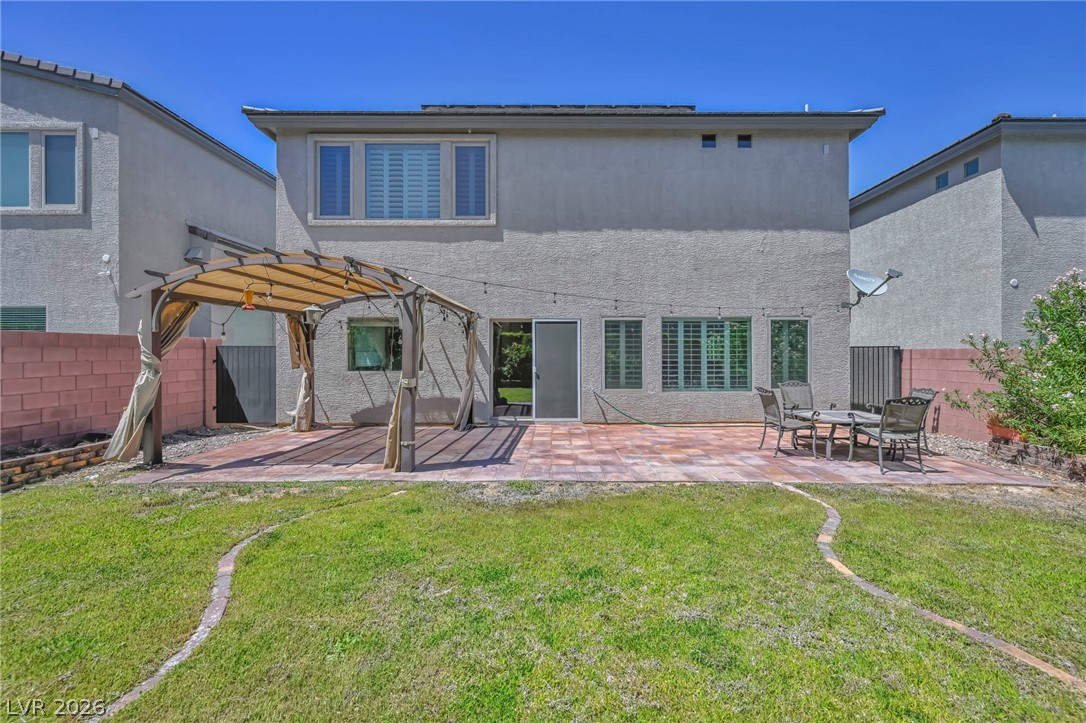 6571 Tangled Vines Avenue