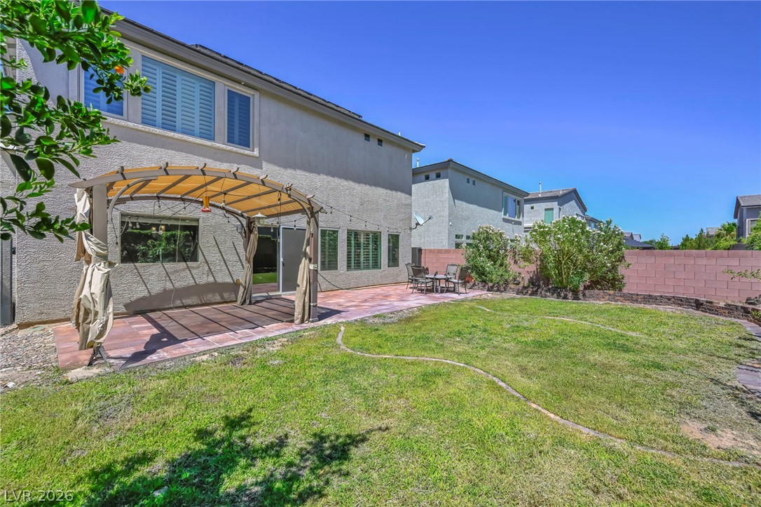 6571 Tangled Vines Avenue