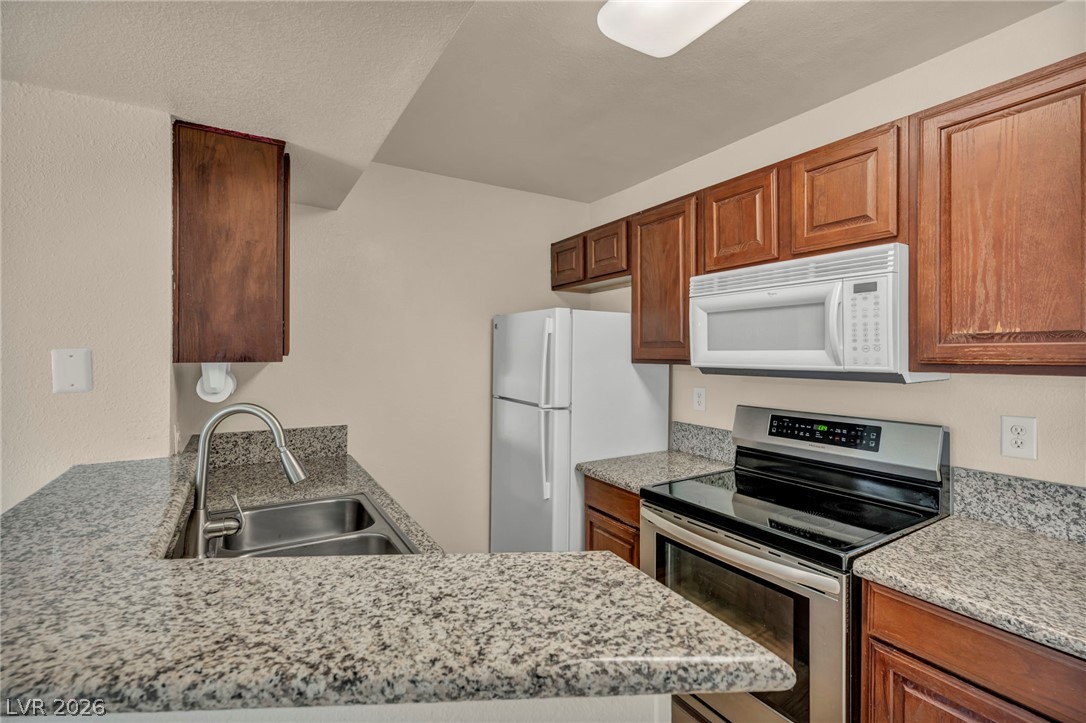 5118 South Jones Boulevard 206