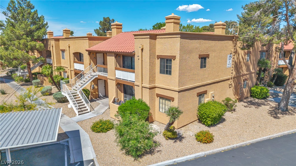 5118 South Jones Boulevard 206
