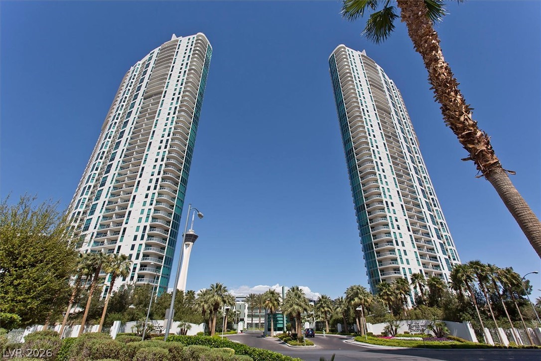 222 East Karen Avenue 3802