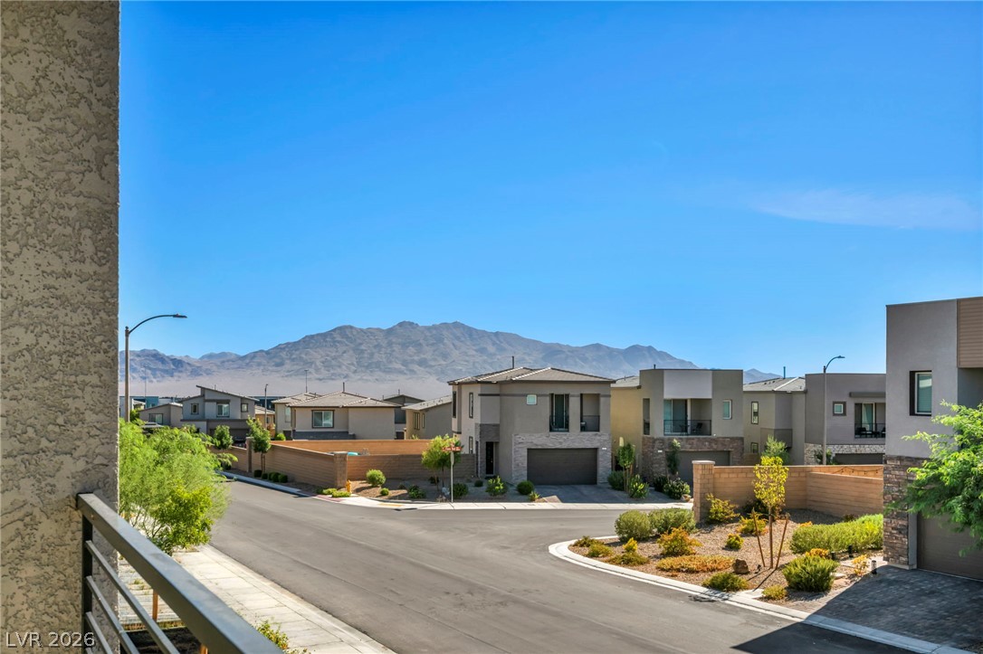 8843 Roadrunner Ravine Street