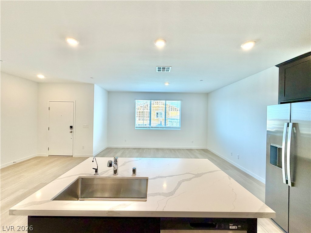 1502 Eva Crossing Place