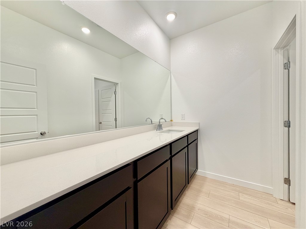 1502 Eva Crossing Place
