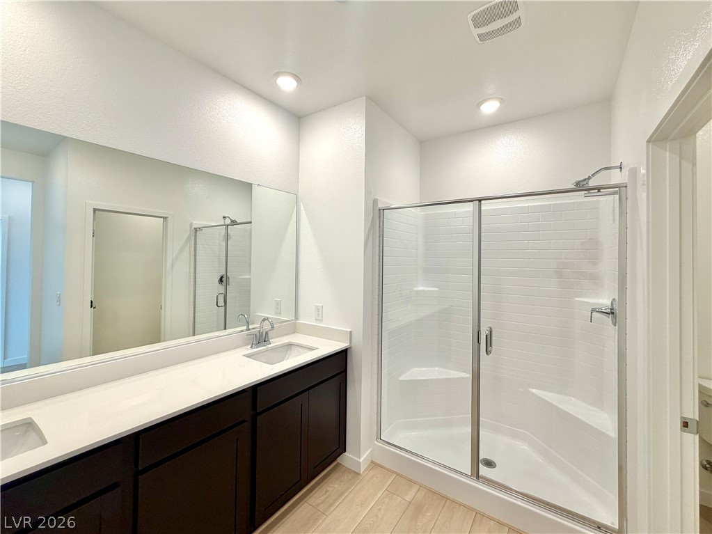 1502 Eva Crossing Place