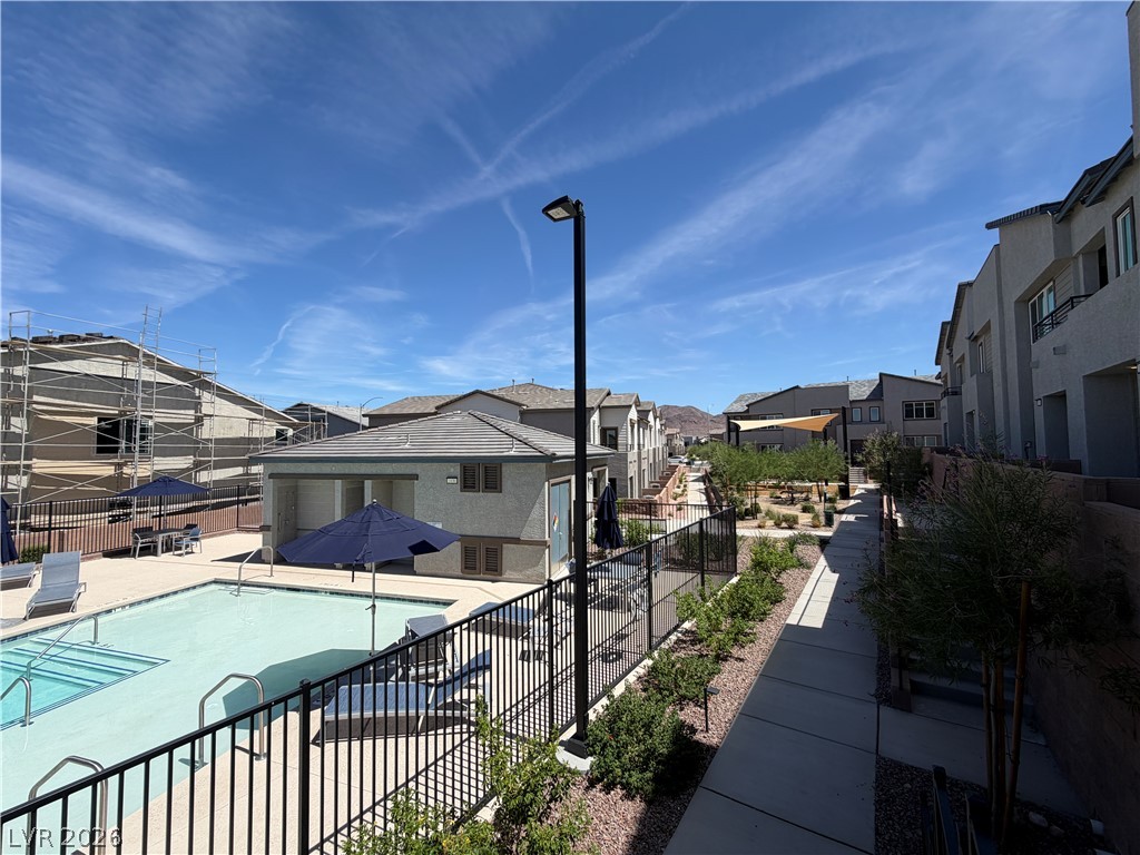 1502 Eva Crossing Place