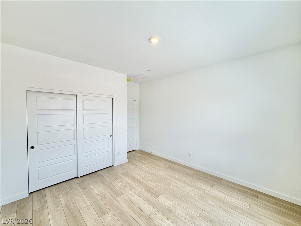 1502 Eva Crossing Place