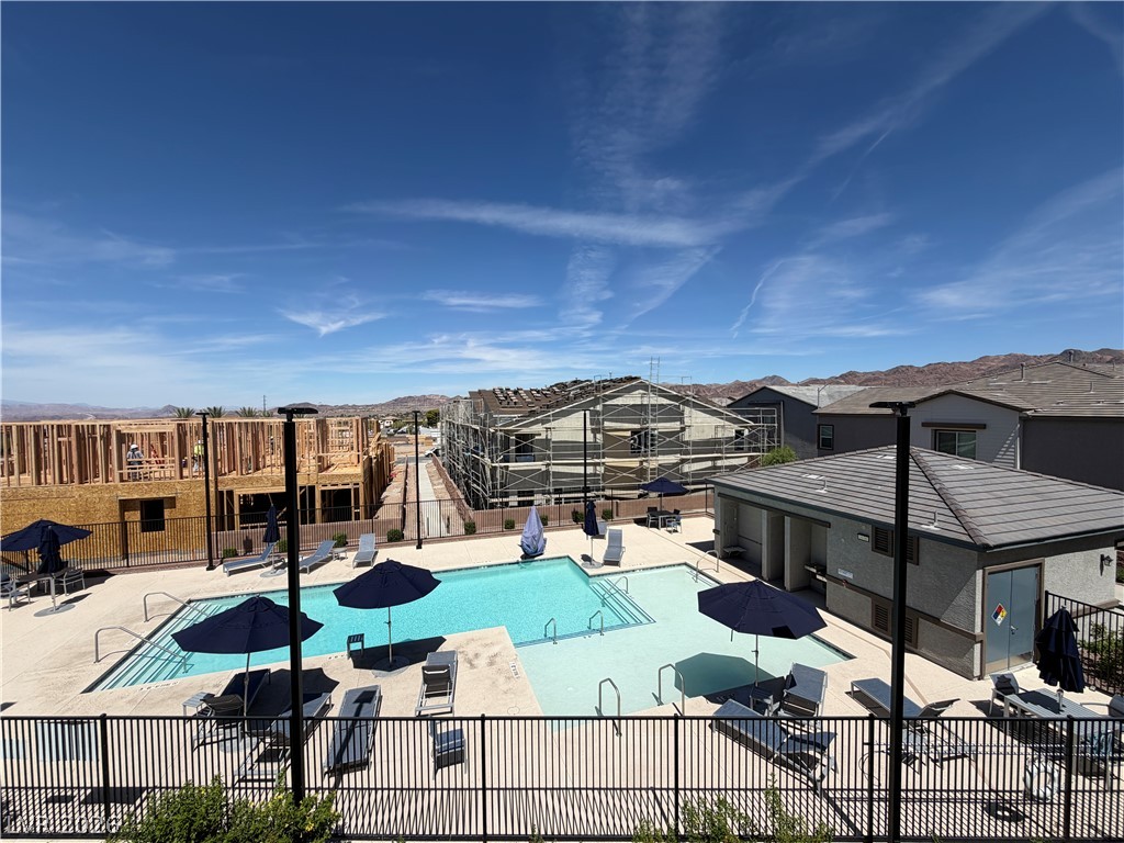 1502 Eva Crossing Place