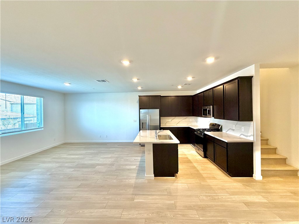 1502 Eva Crossing Place