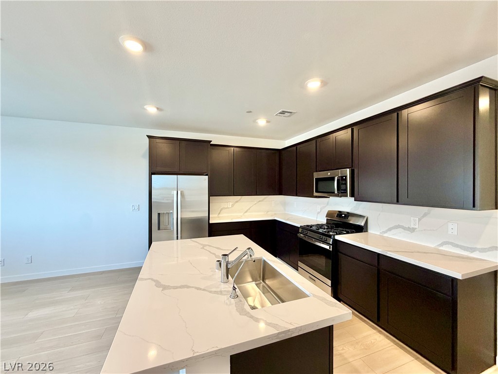 1502 Eva Crossing Place
