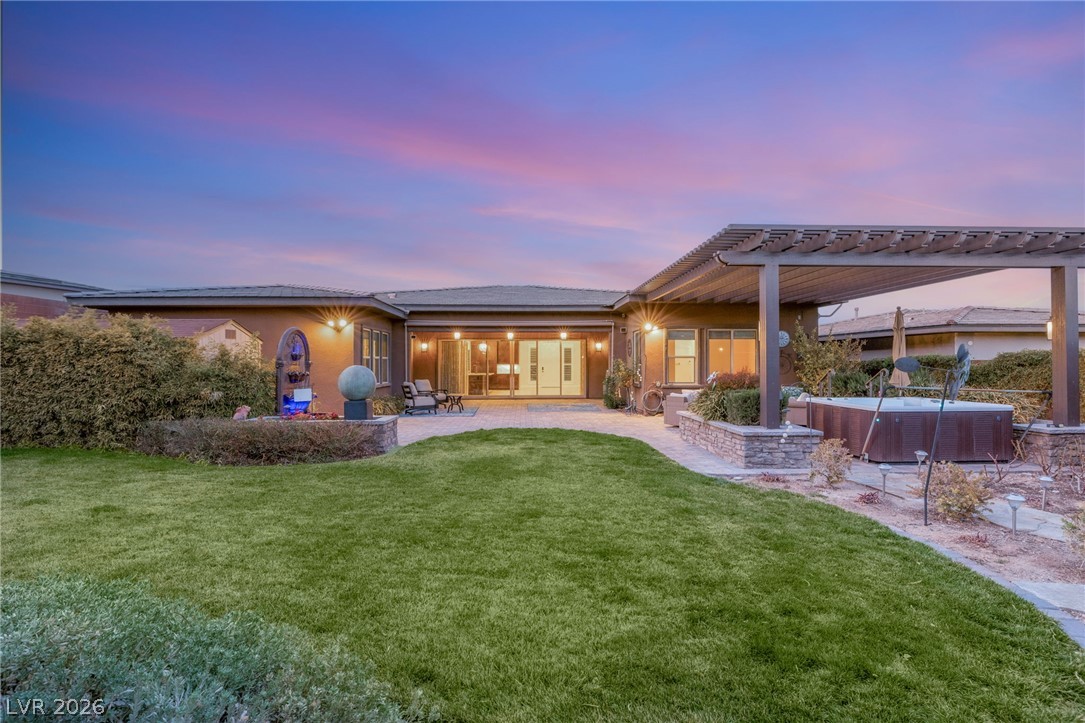 10179 Emerald Sunset Court