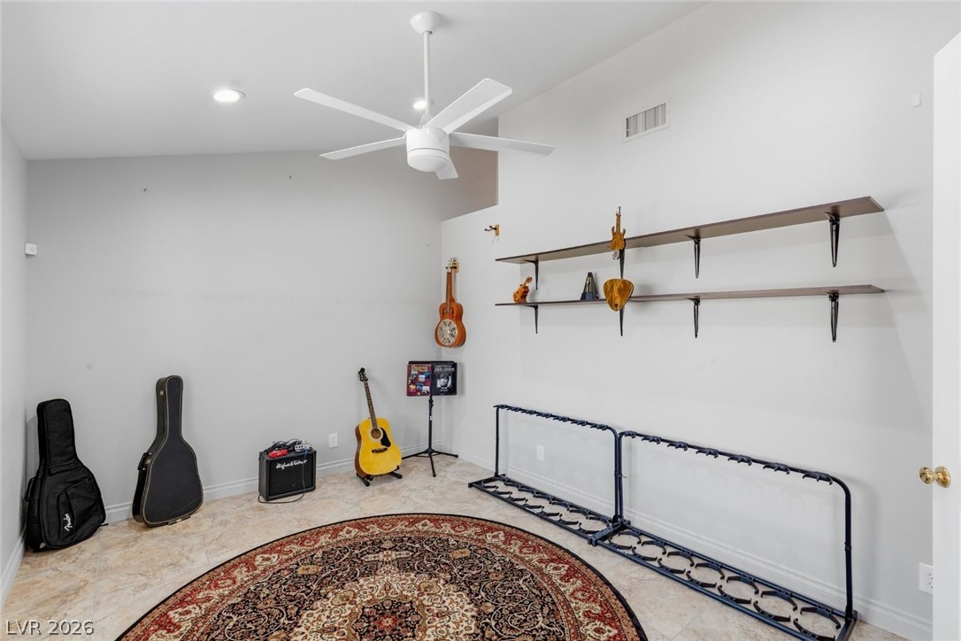 219 North Cimarron Road
