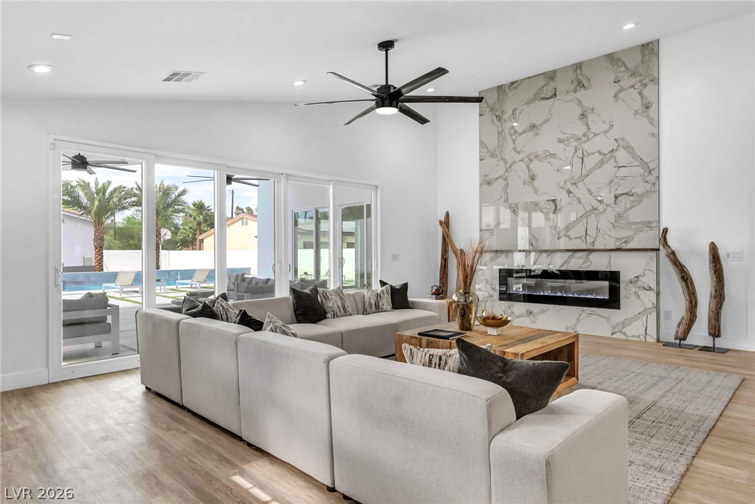 3630 Tobias Lane