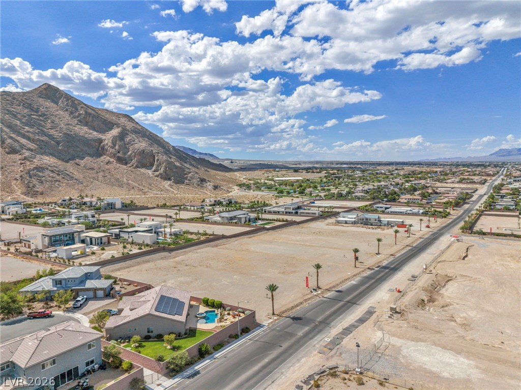 4195 North Grand Canyon Drive