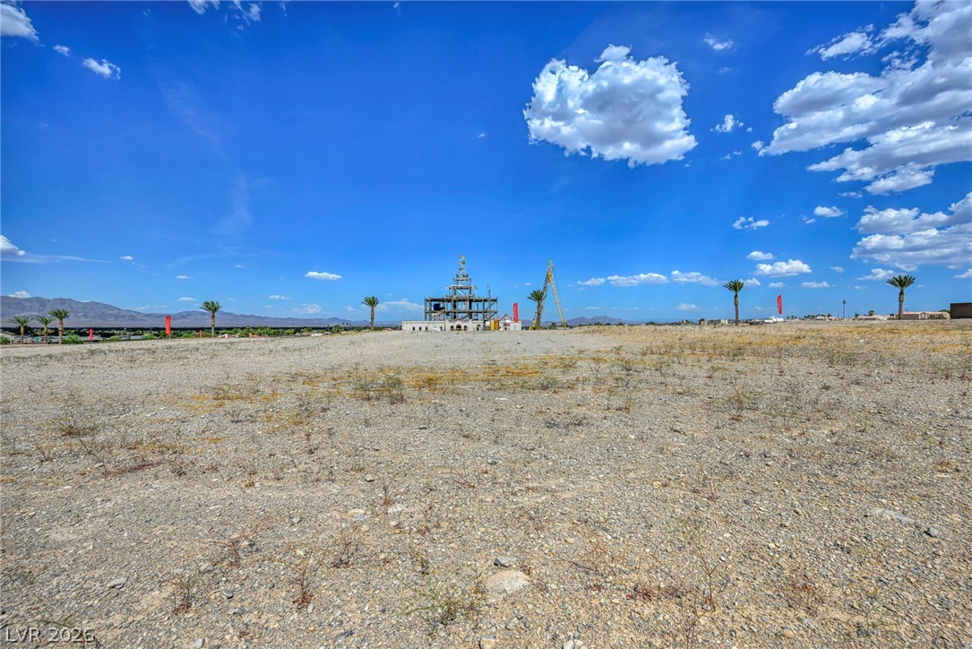 4195 North Grand Canyon Drive