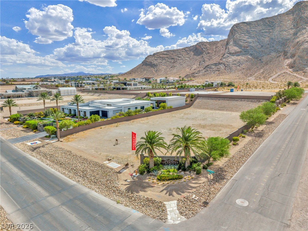 4281 North Grand Canyon Drive