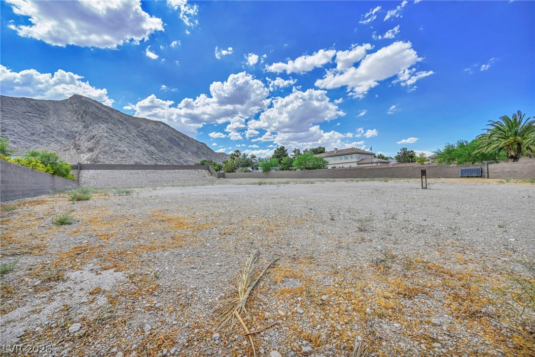 4281 North Grand Canyon Drive