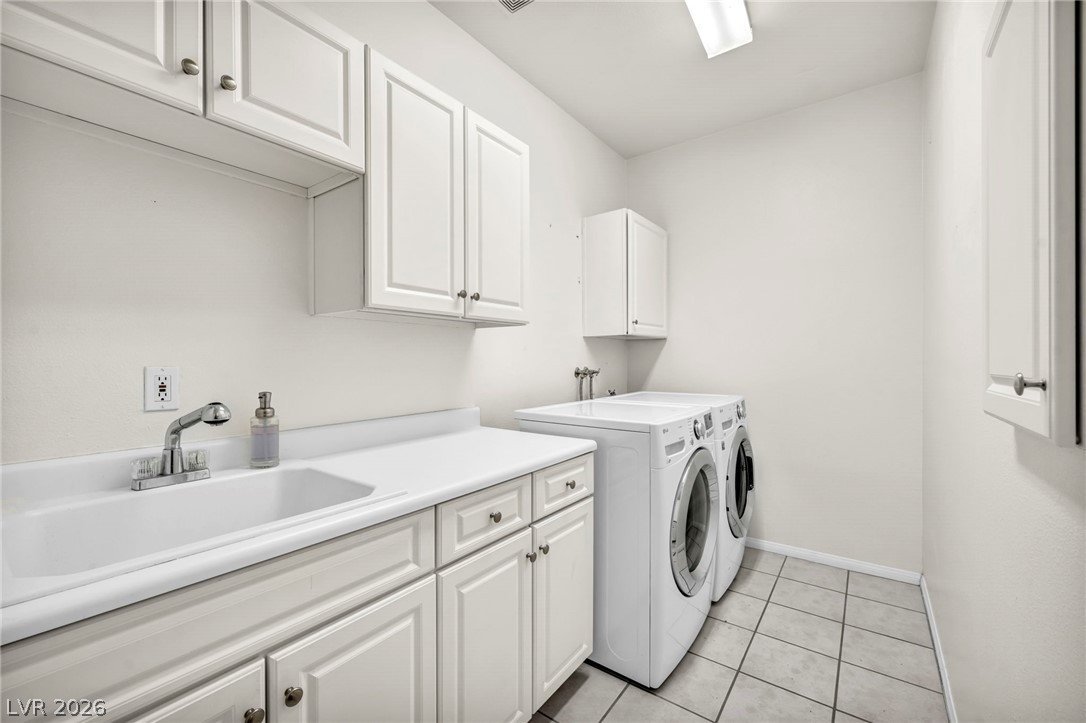 8709 Red Rio Drive 203