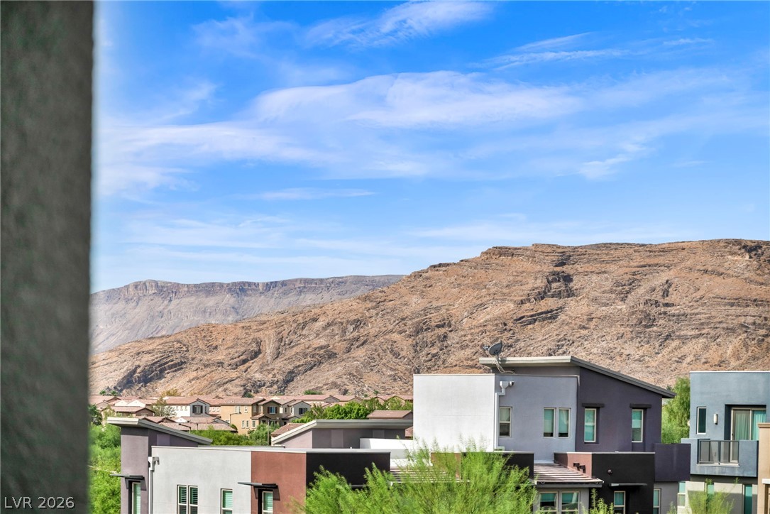 11238 Essence Point Avenue 202