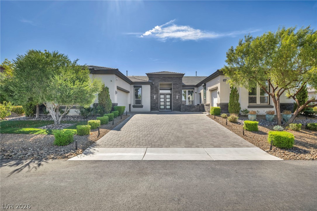 1121 Du Fort Hills Court