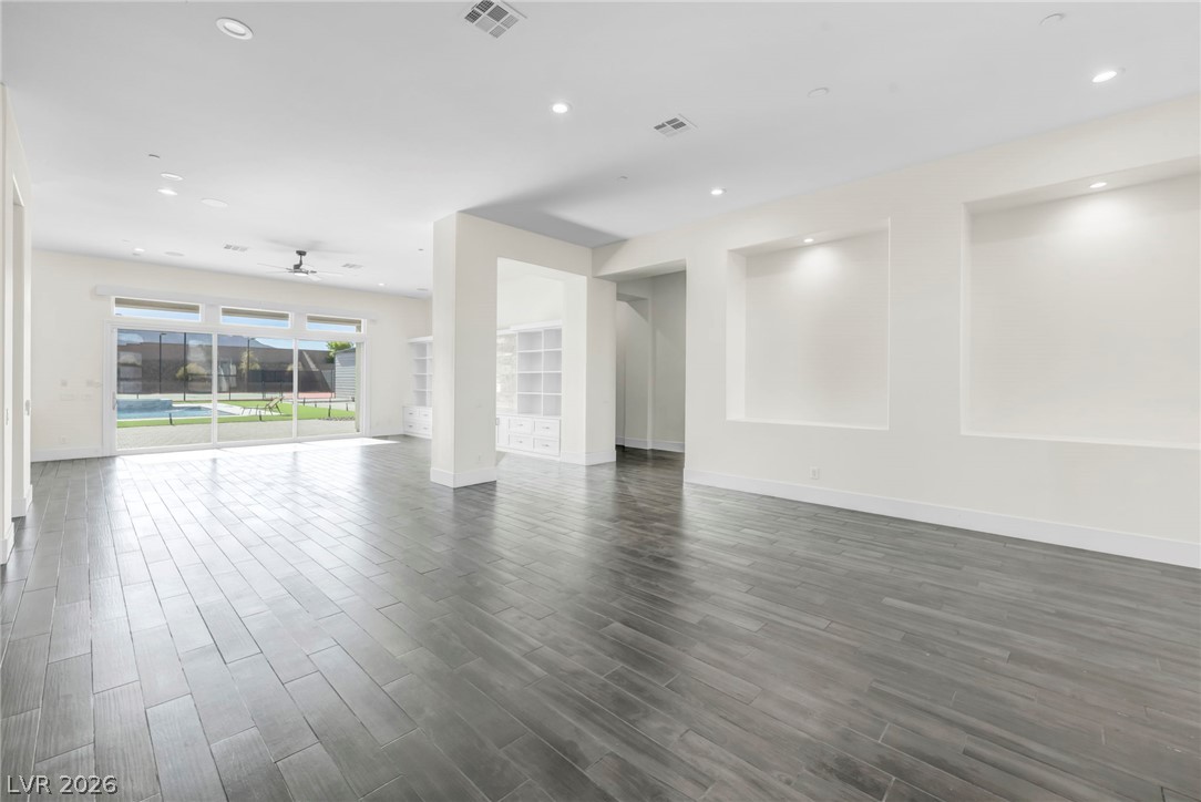 1121 Du Fort Hills Court
