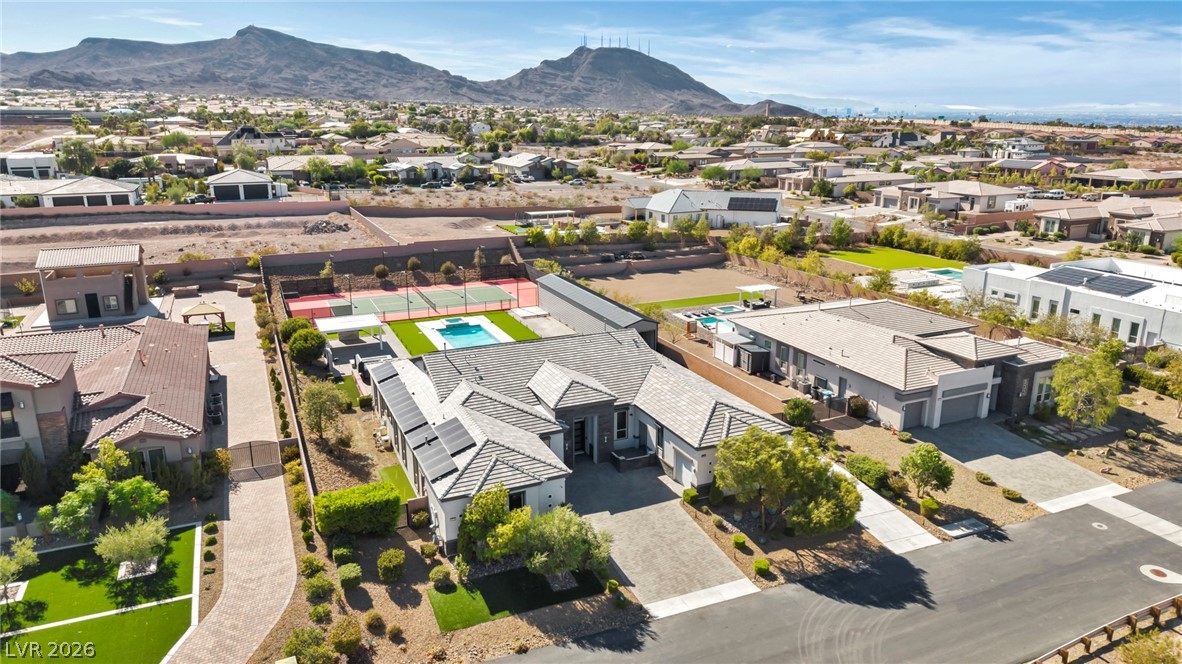 1121 Du Fort Hills Court