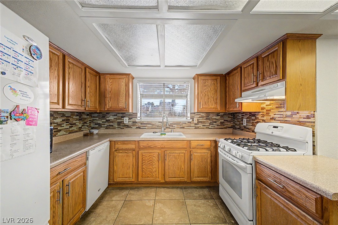 3127 La Mancha Way