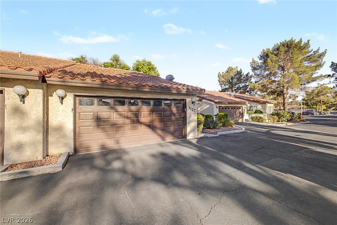 3127 La Mancha Way
