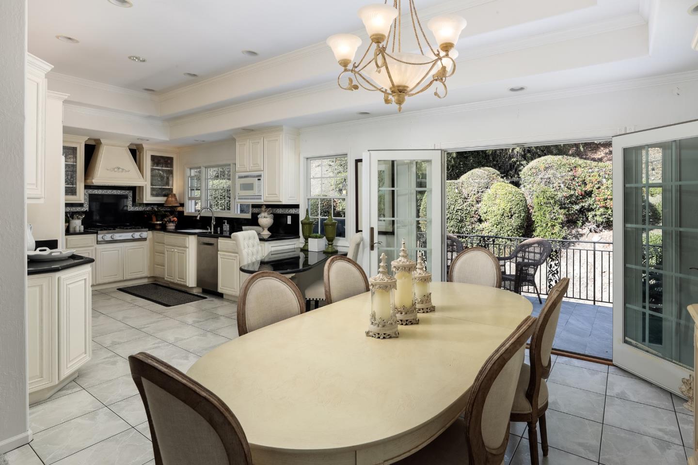 1009 Silver Hill Road