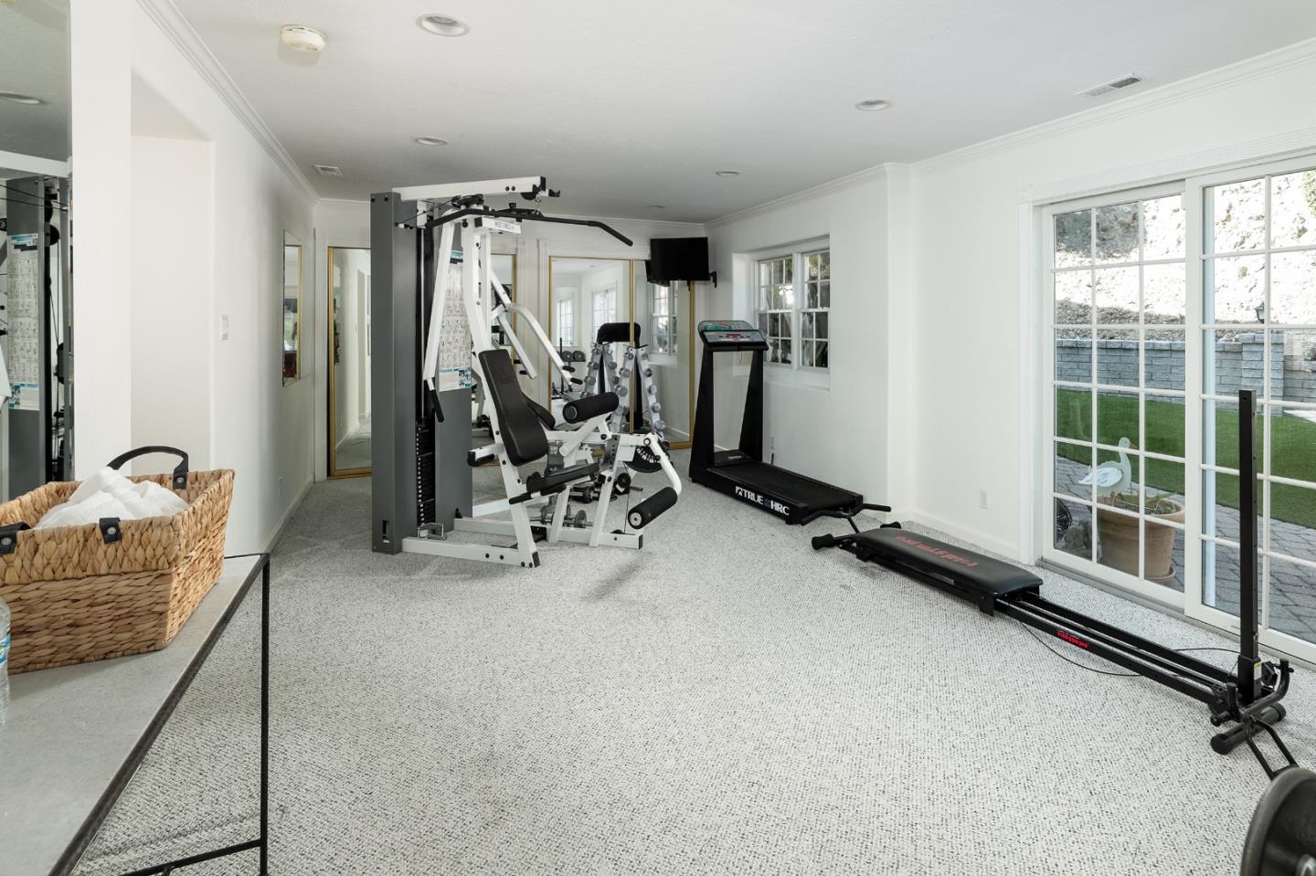 1009 Silver Hill Road