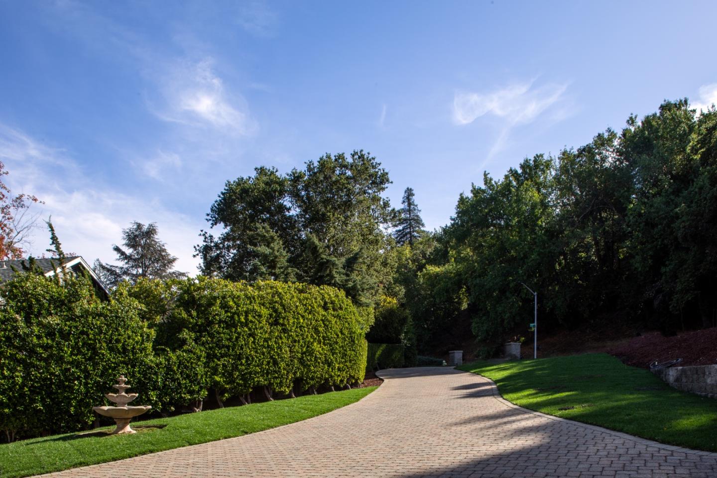 1009 Silver Hill Road