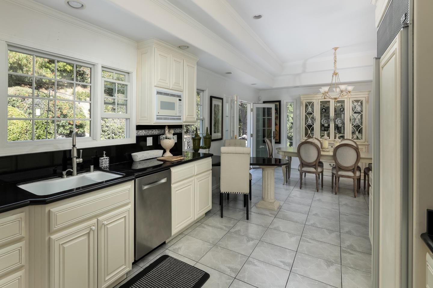 1009 Silver Hill Road