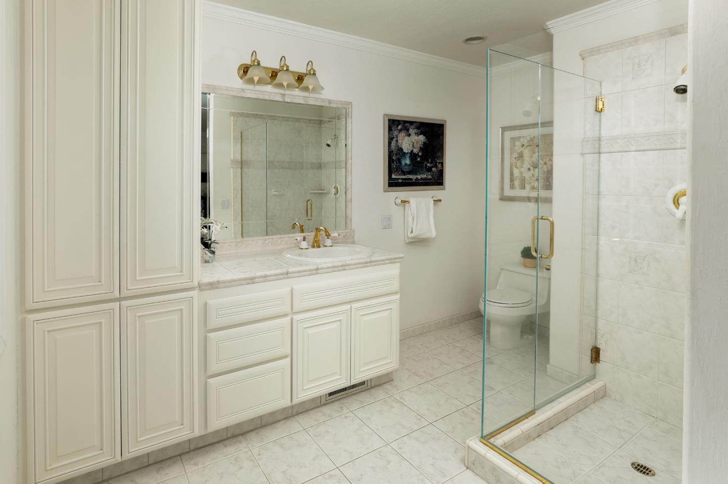 1009 Silver Hill Road