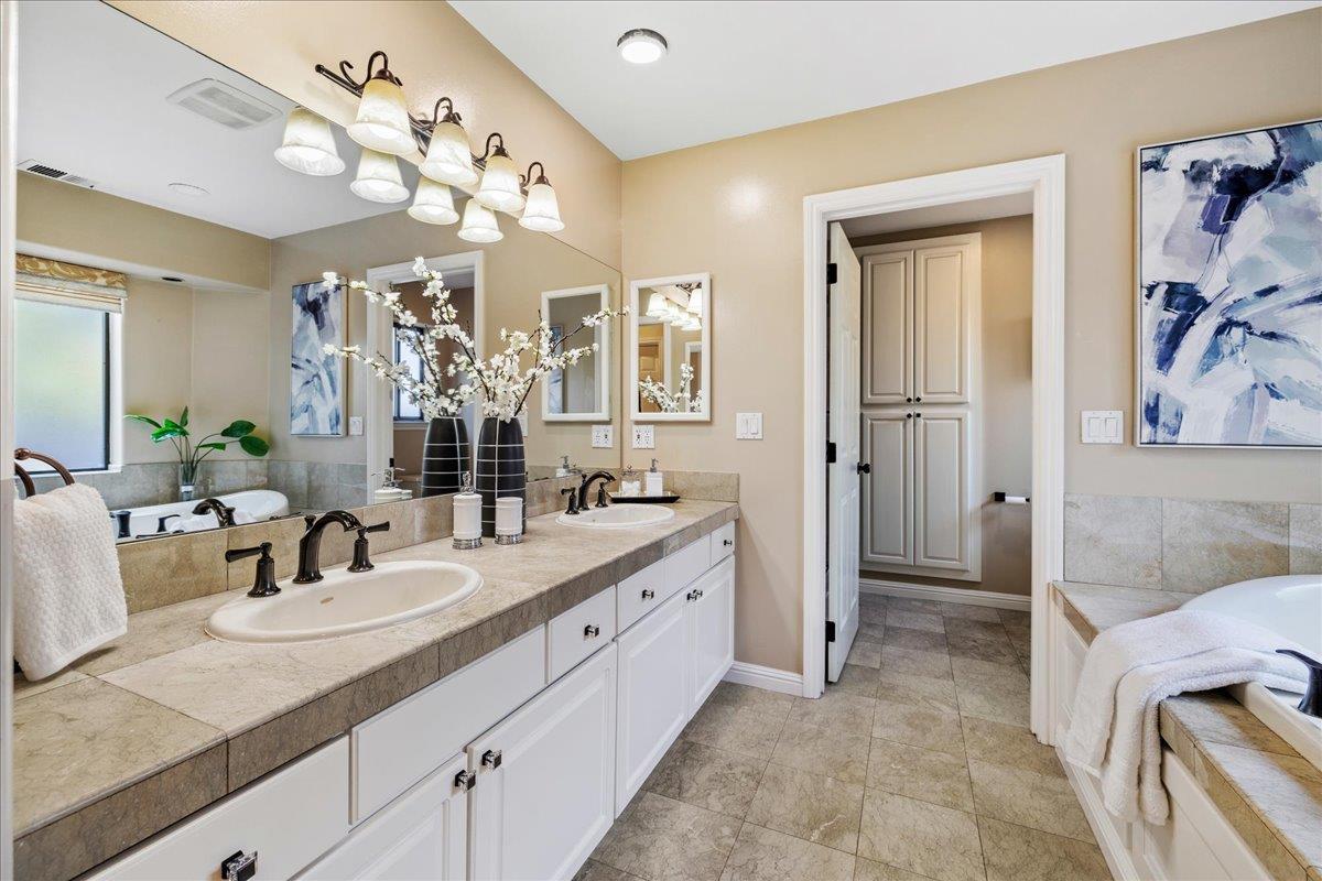 723 Temescal WAY