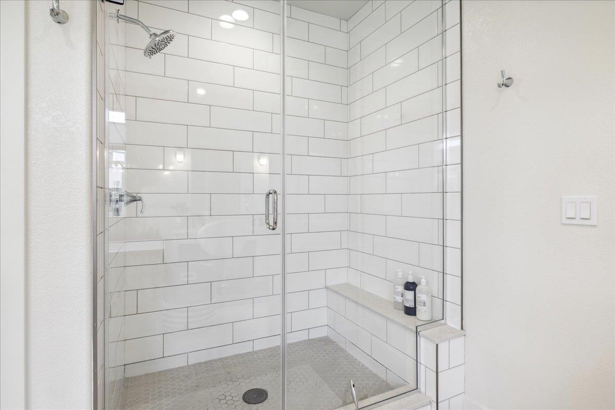 219 Miraluna DR