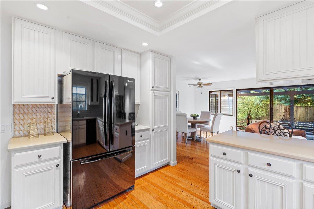 482 Beresford AVE