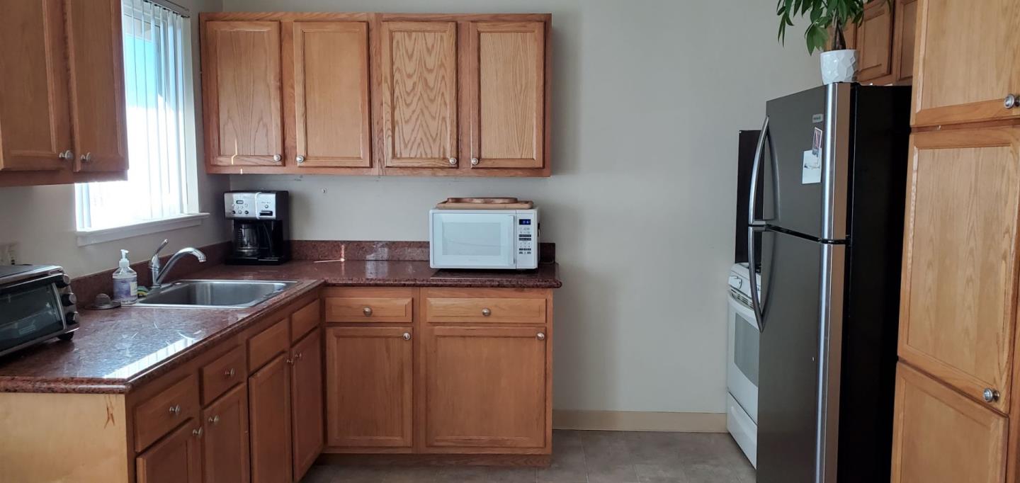 1110 Haddon DR