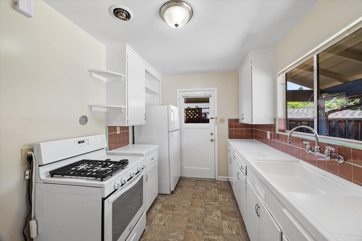 440 Rutherford Avenue