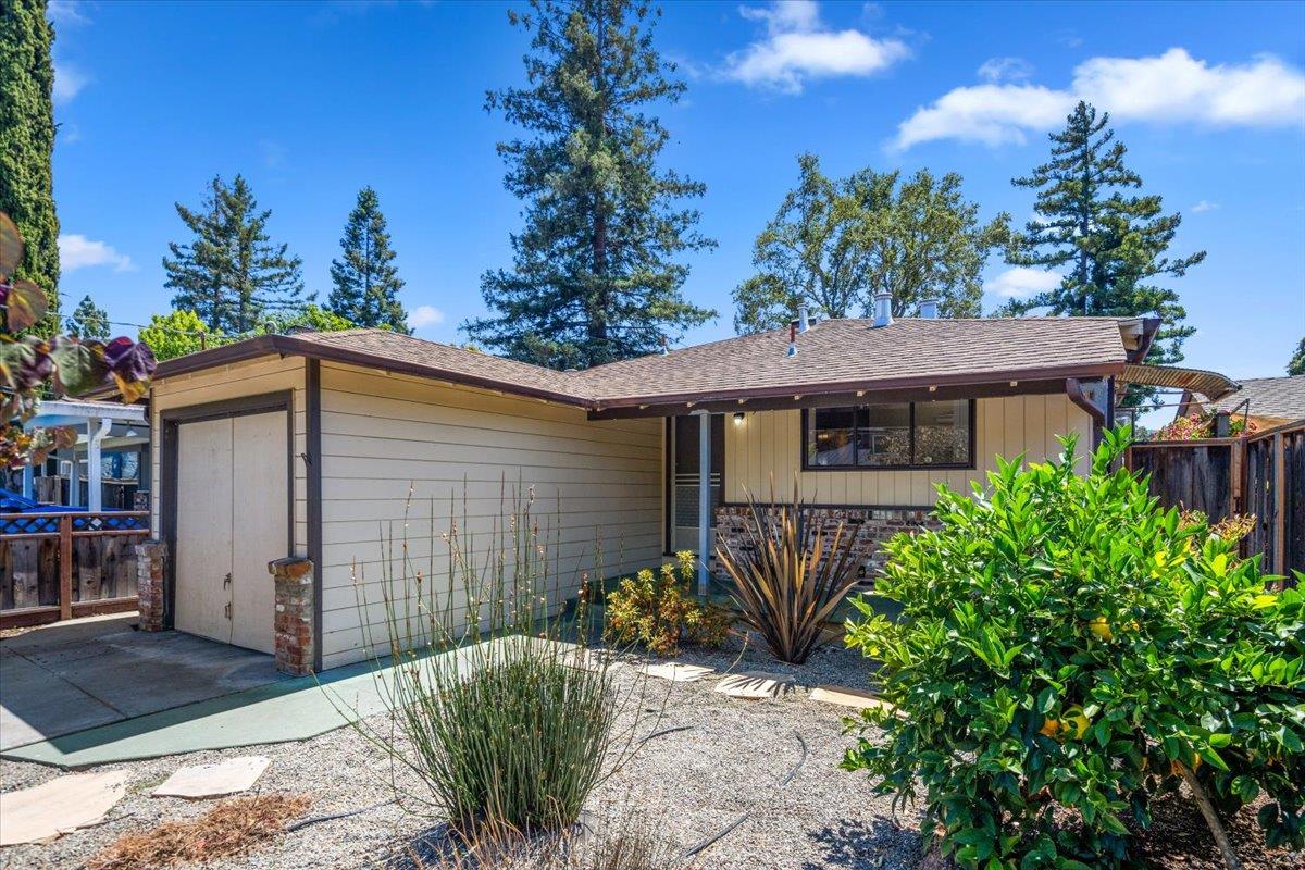 440 Rutherford Avenue