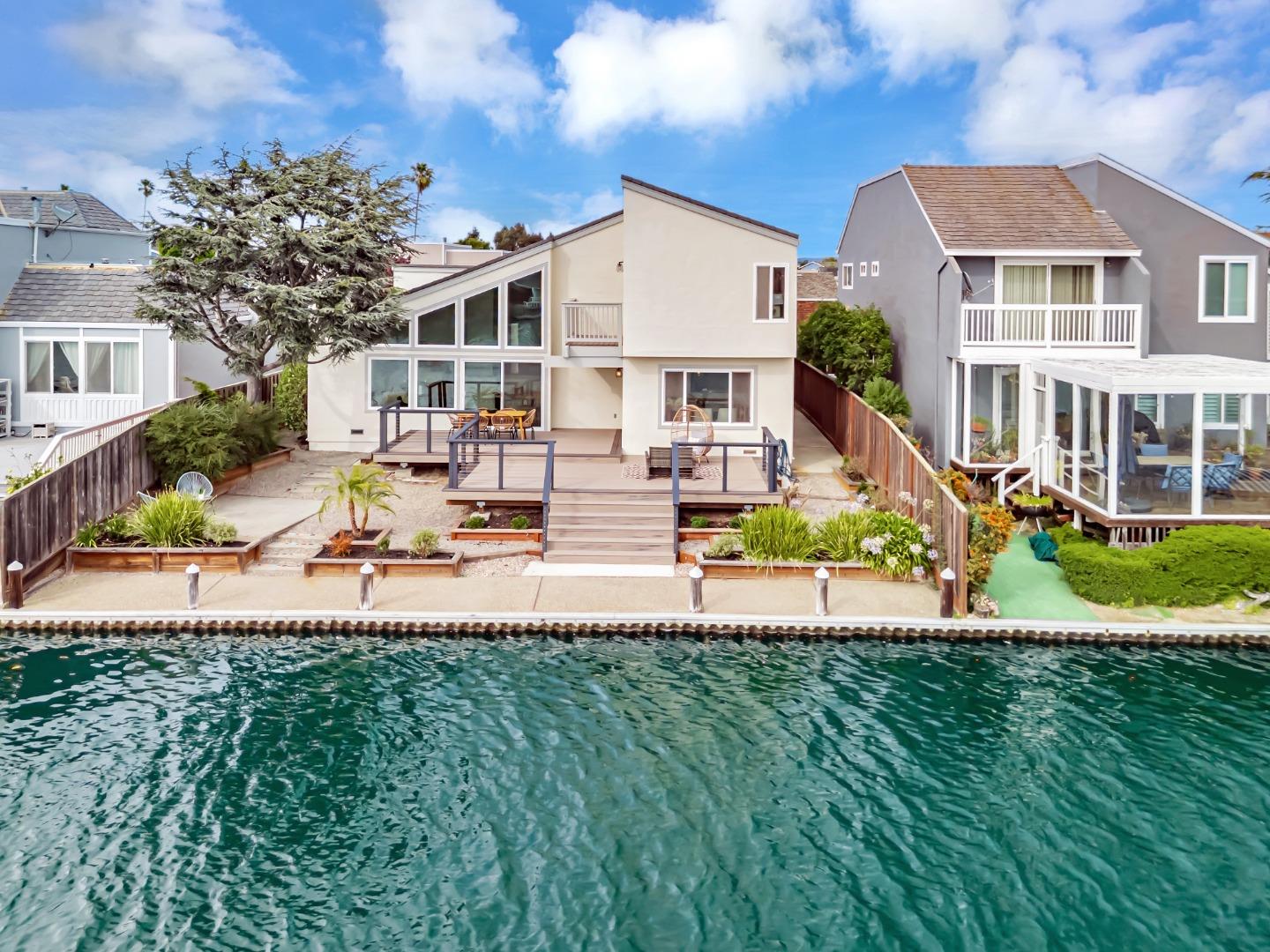 221 Shearwater Isle