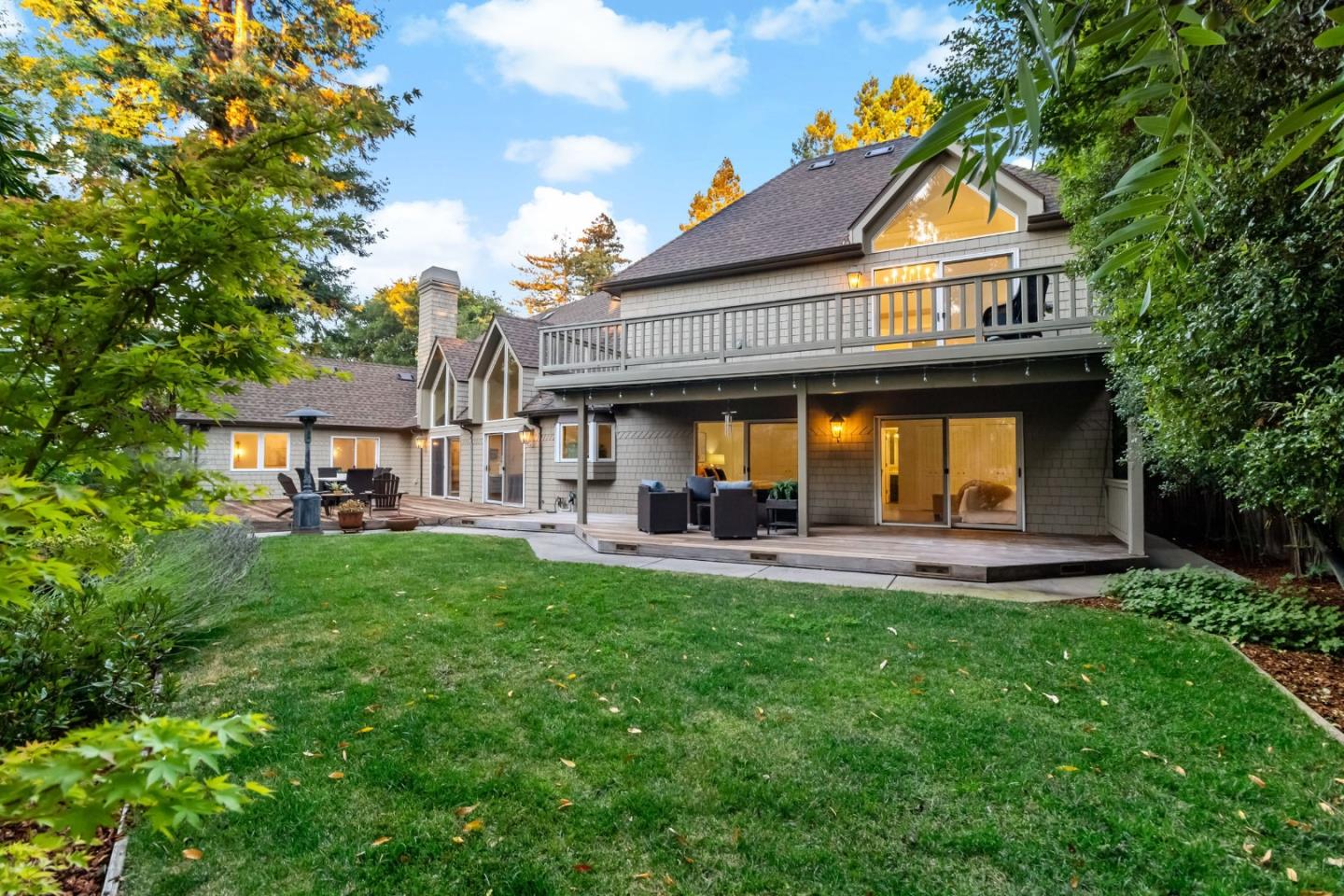 136 Finger Avenue