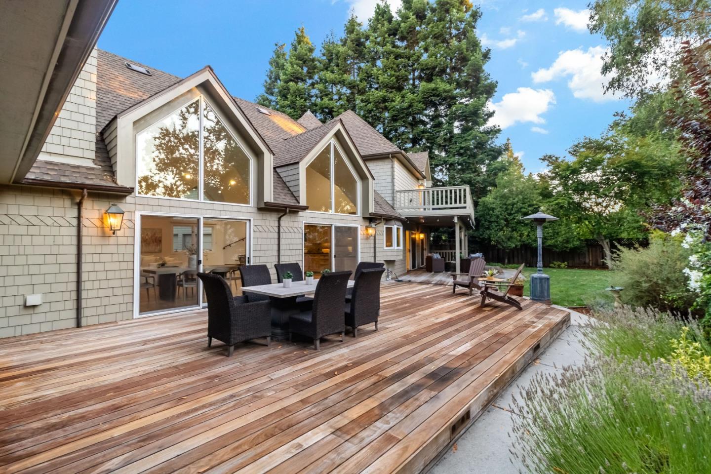136 Finger Avenue
