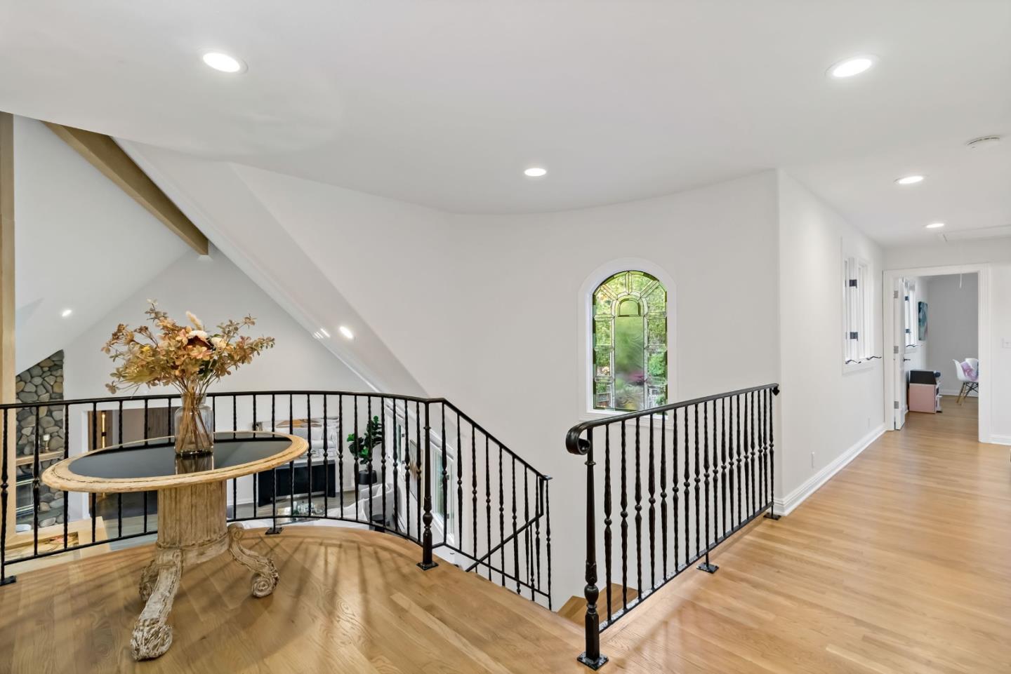 136 Finger Avenue