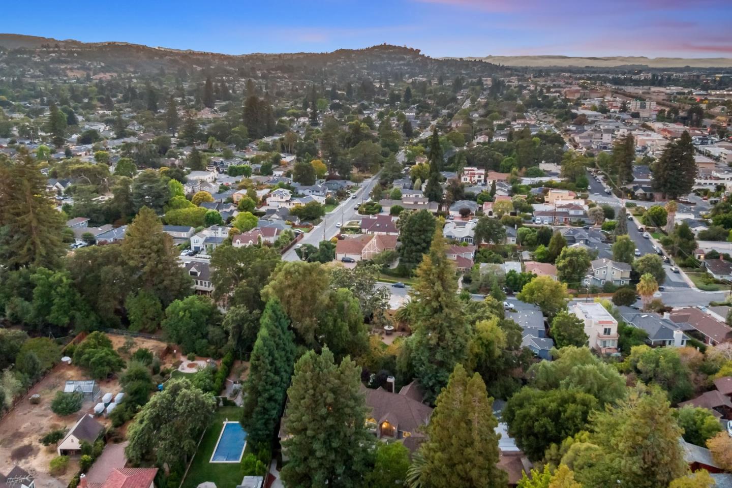 136 Finger Avenue