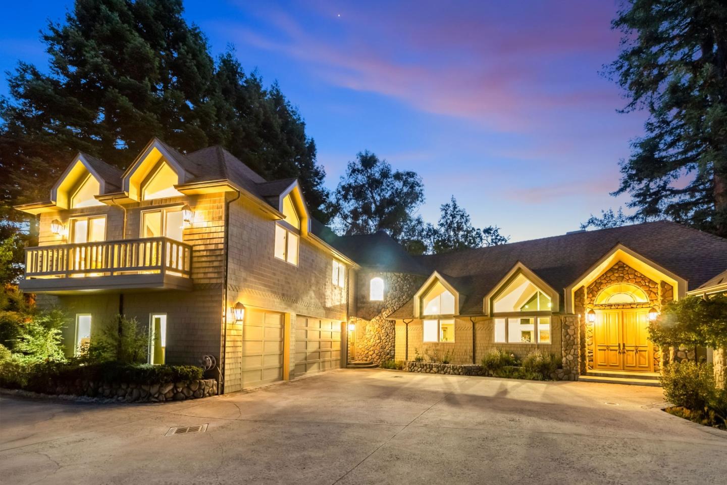 136 Finger Avenue