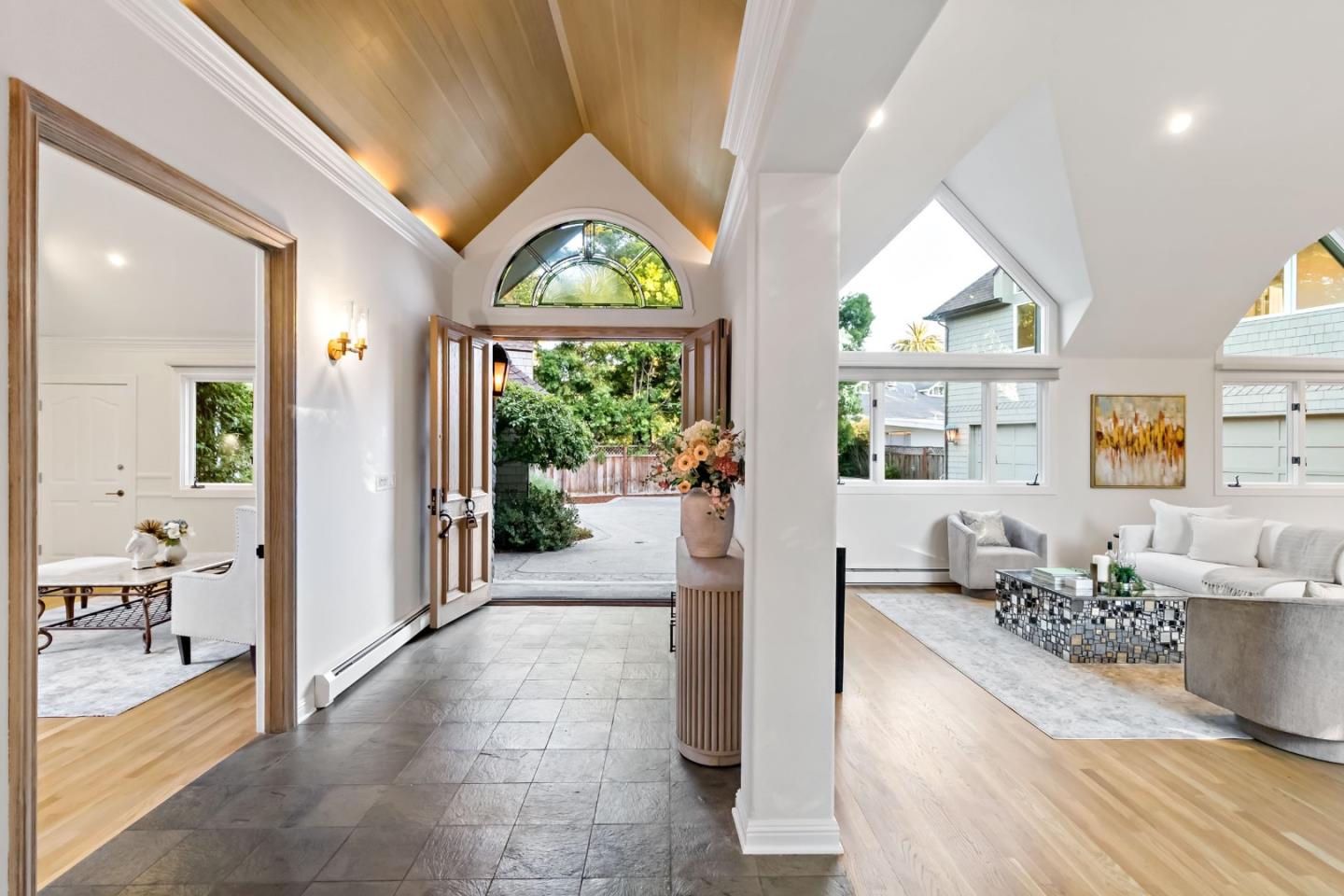 136 Finger Avenue