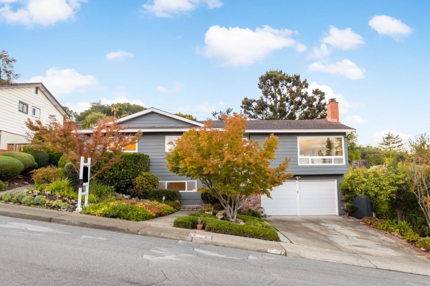 3848 Vineyard Drive